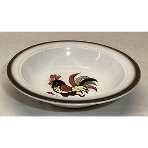 Vintage Metlox Strutting Red Rooster Round Vegetable Bowl Poppytrail 9 7/8”